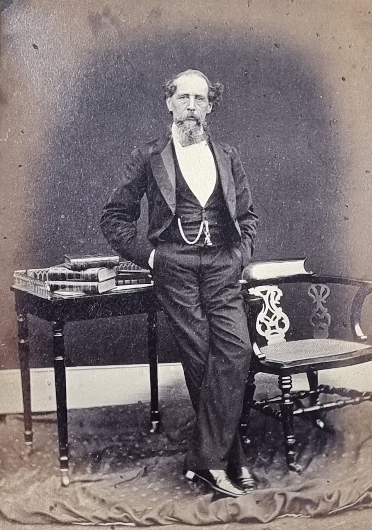 Charles Dickens
